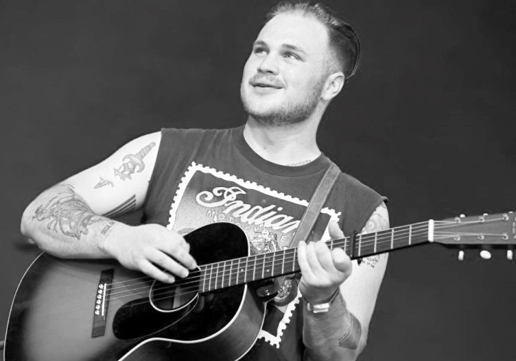 Zach Bryan Guitar Chords & Lyrics ChordsBase