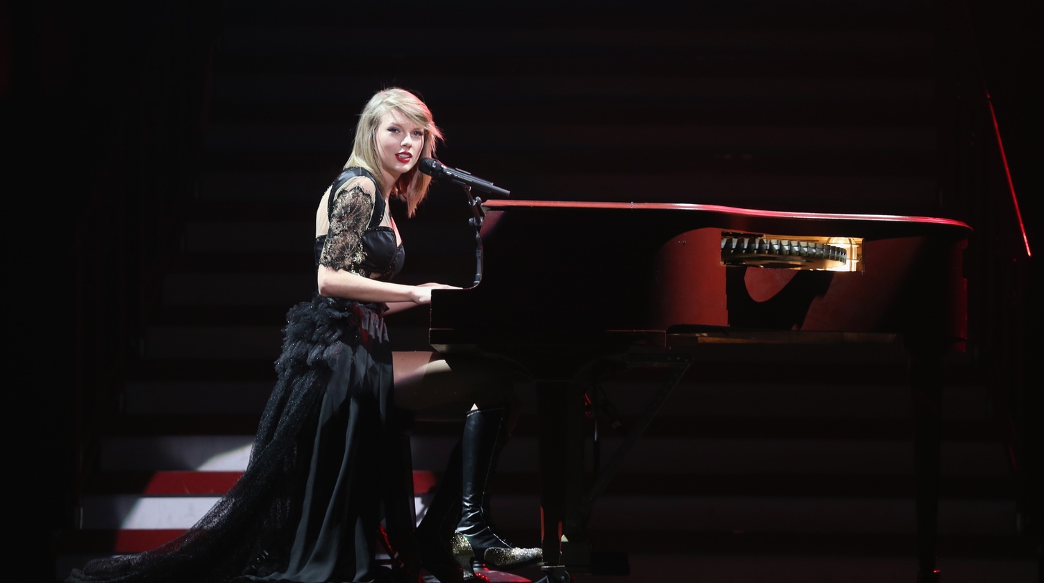 Taylor Swift Debuts “AntiHero” Live • chorus.fm