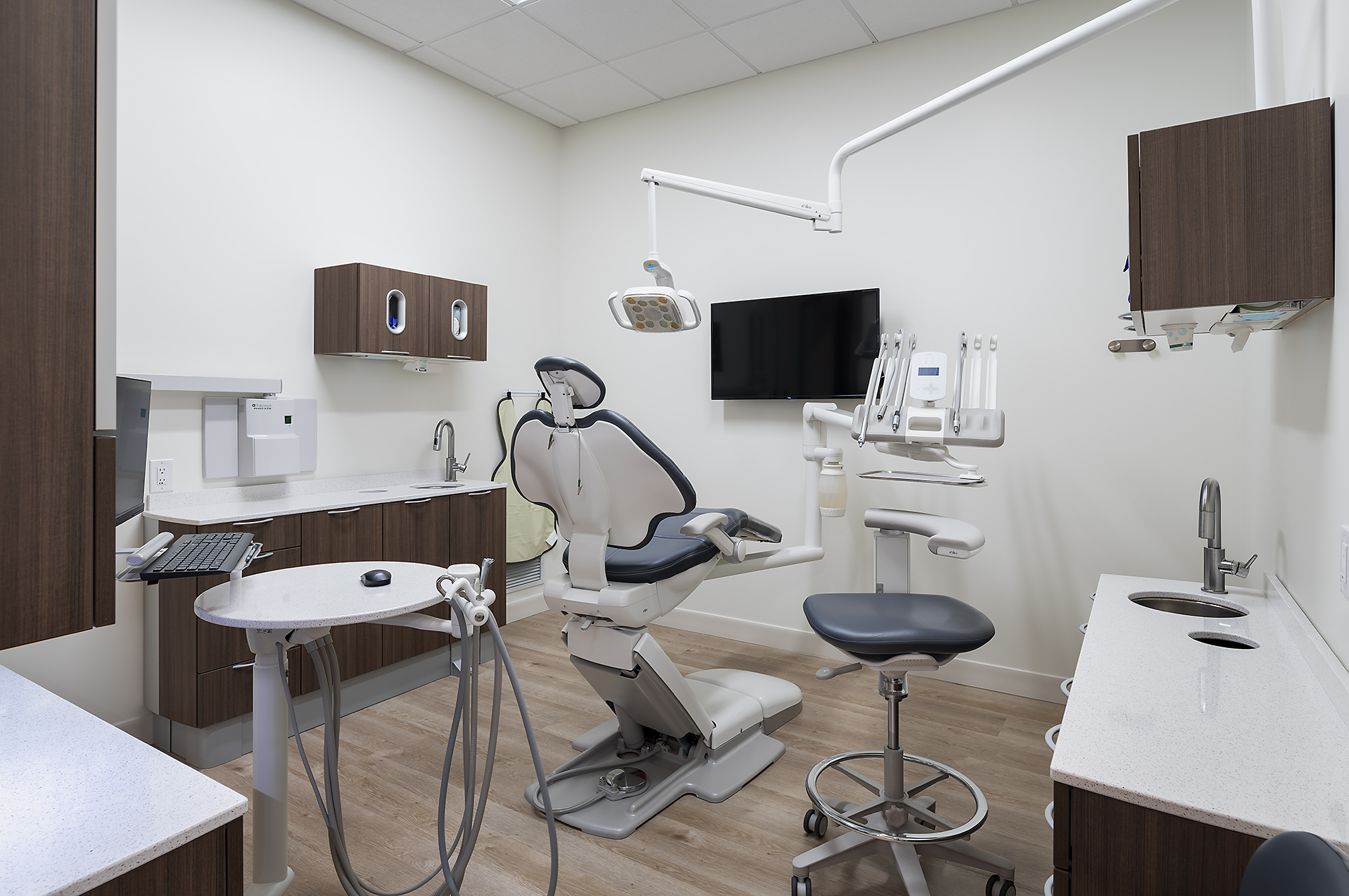Quail Ridge Dental Kelowna Chriscan Construction™