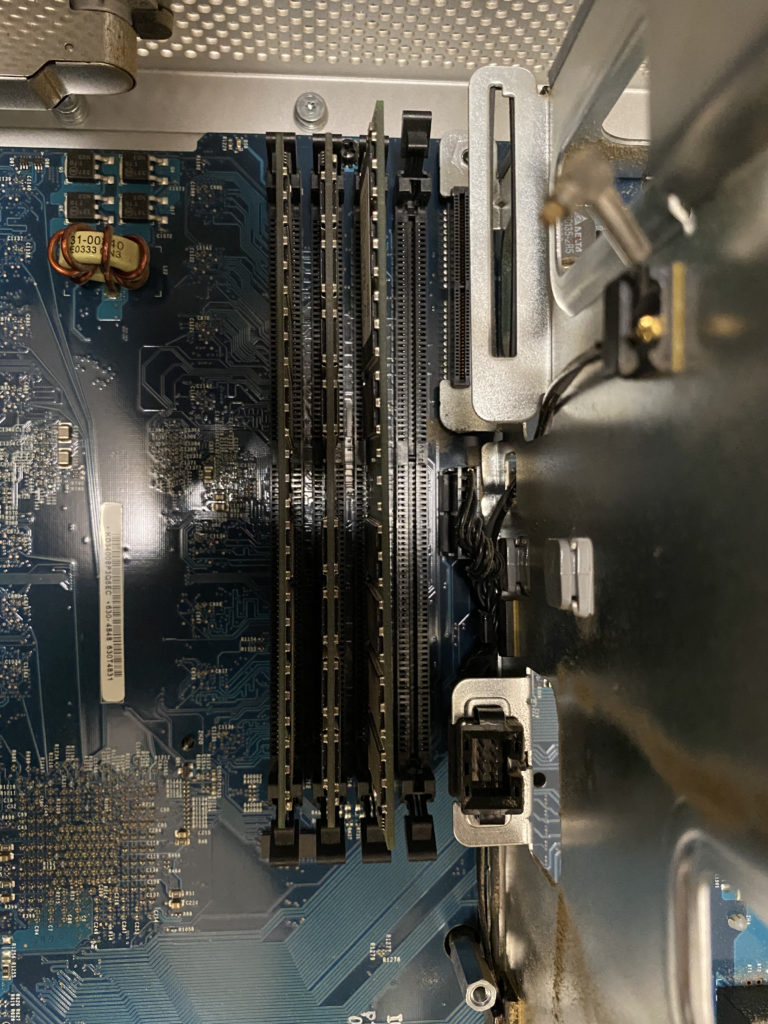 Zombie Power Mac G5 Chris Randazzo