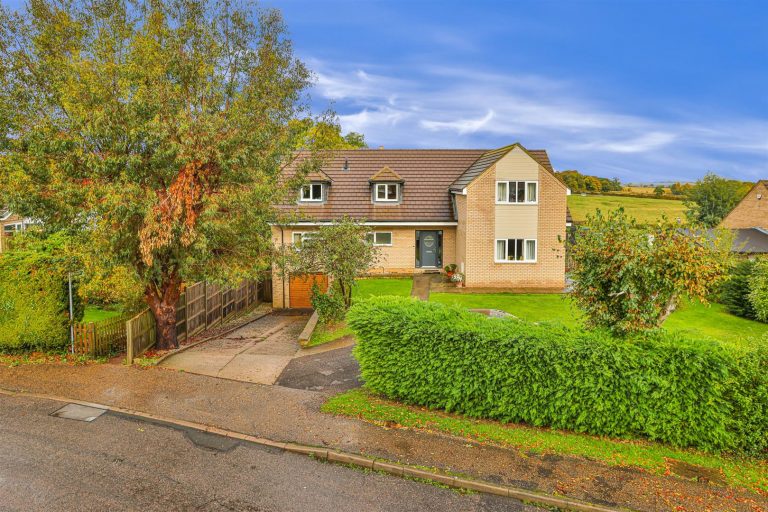 Properties in Pytchley Chris The Estate Agent