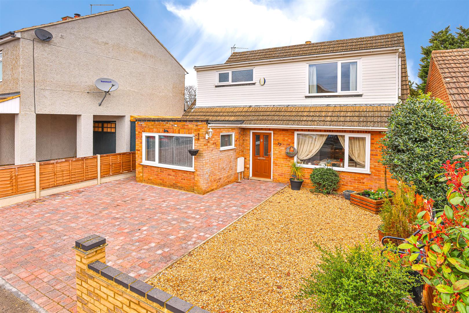 32 Shakespeare Road, Kettering Chris The Estate Agent