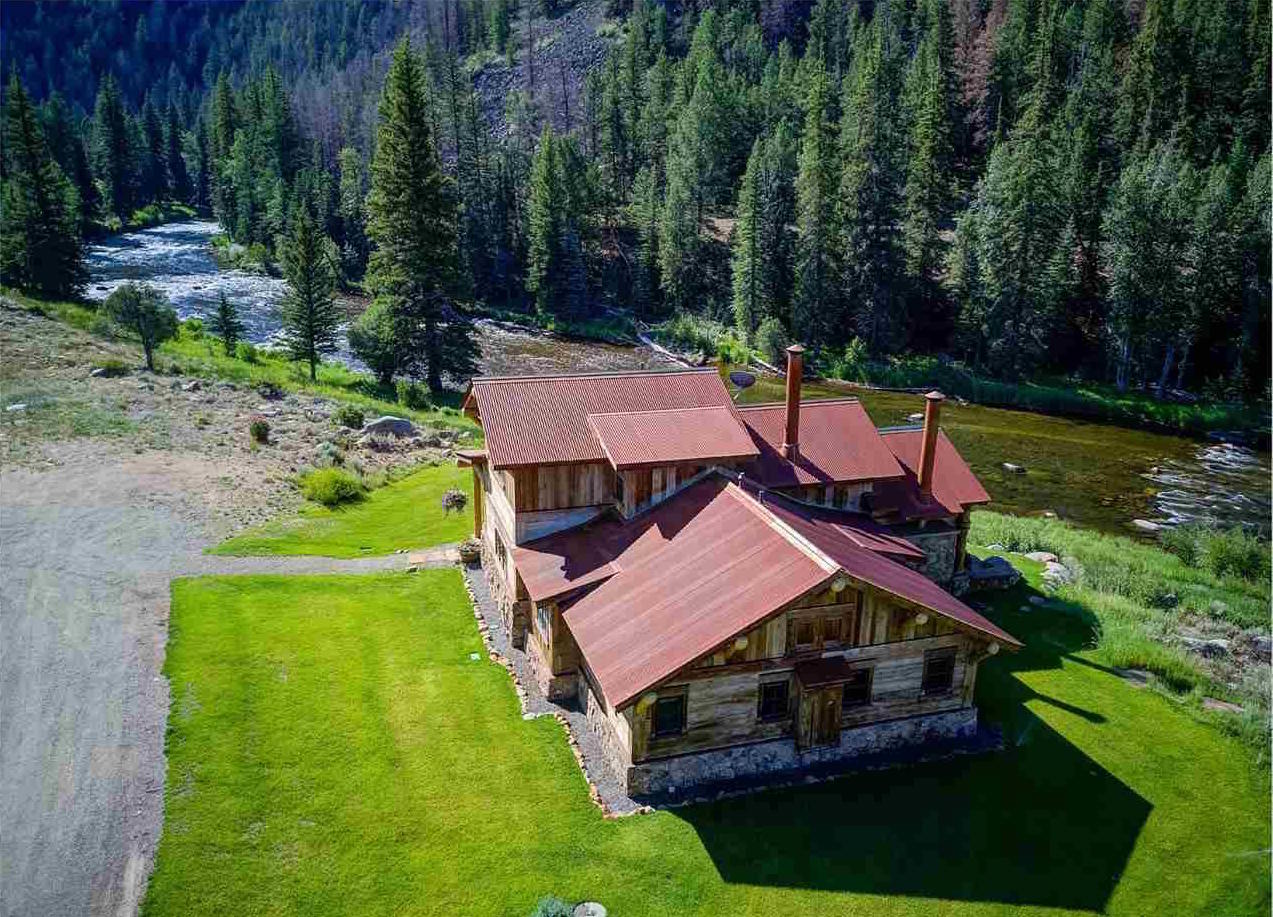 NEW HD Video Tour Riverfront Home For Sale Wilder on the Taylor