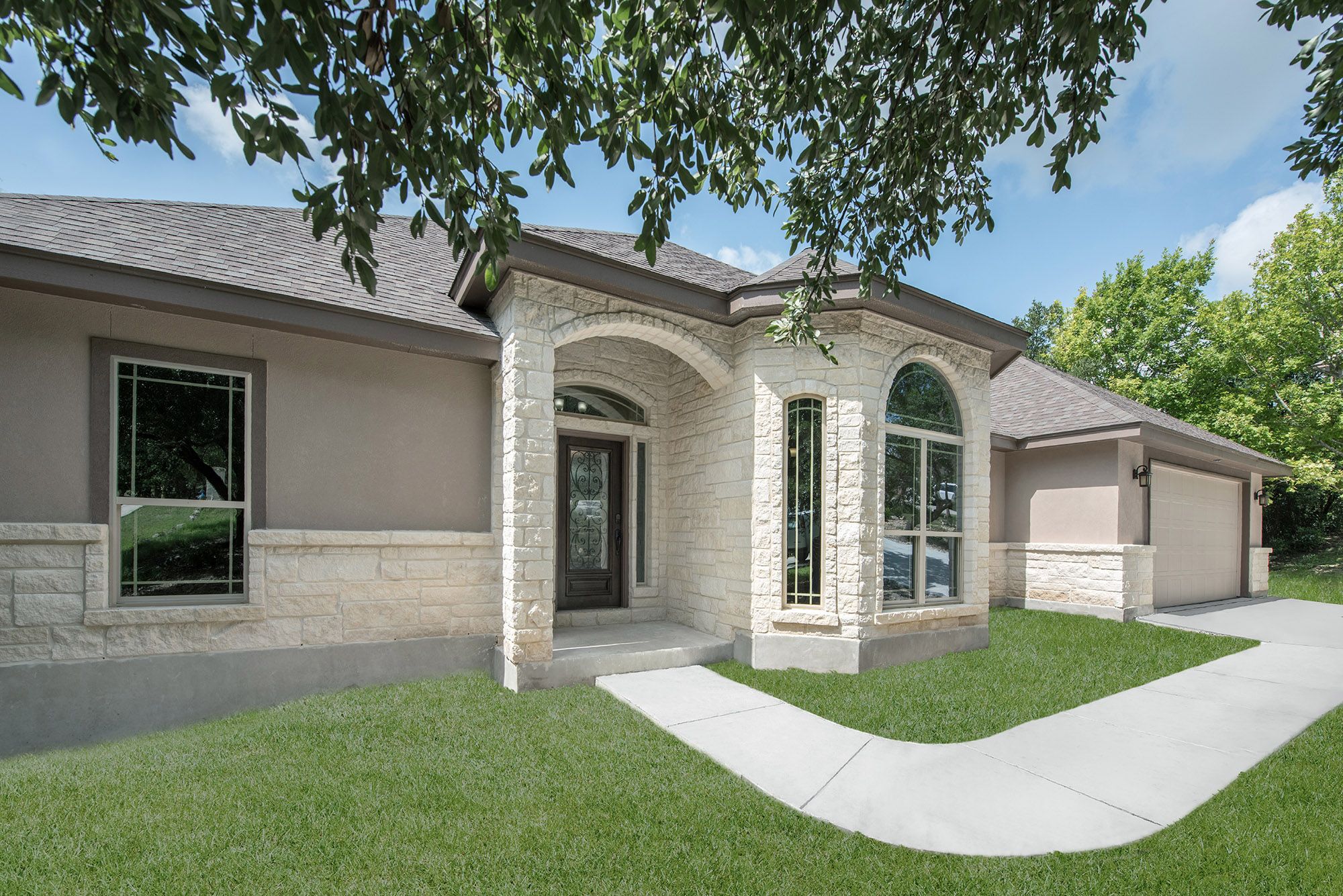 Modern Stonework Custom Home Chris Matthews Custom Homes La Vernia