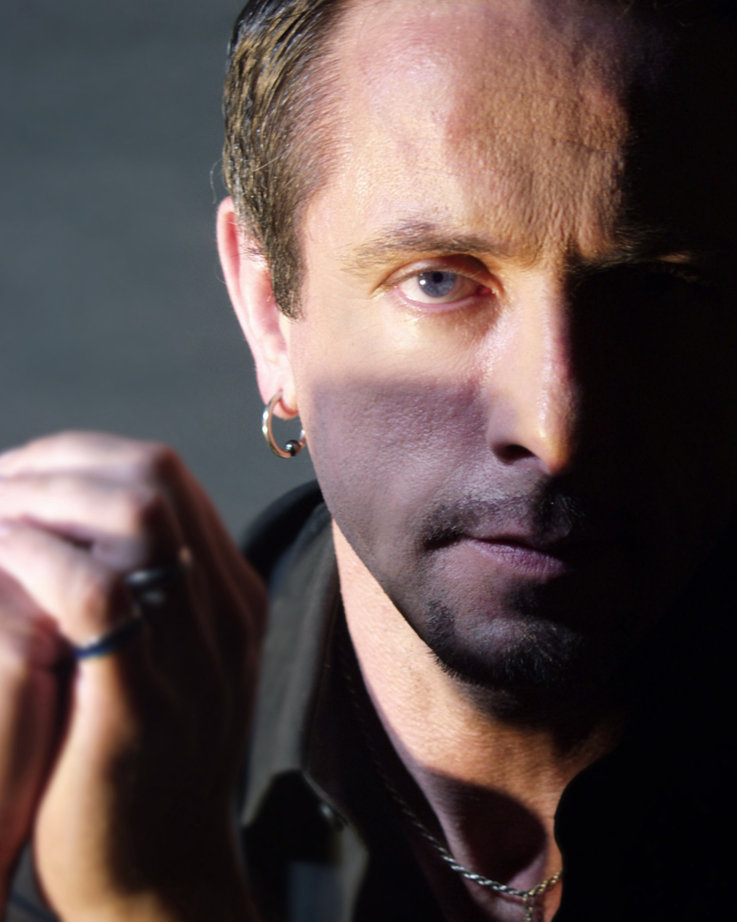 Clive Barker Chris Roe Management
