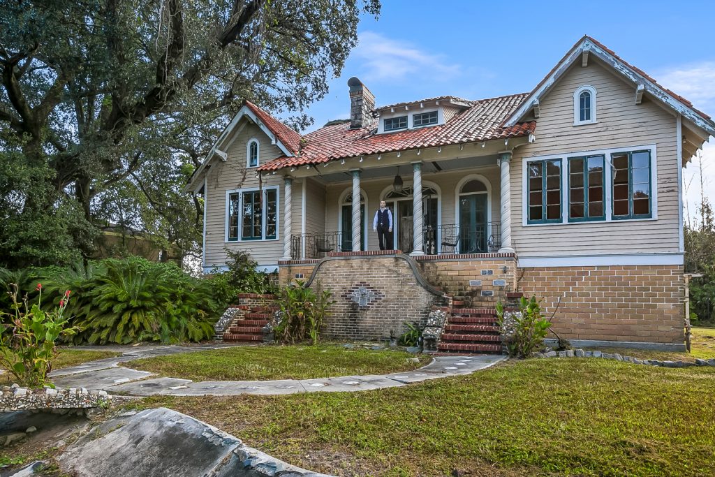 Development Portfolio Renovation close to the French Quarter