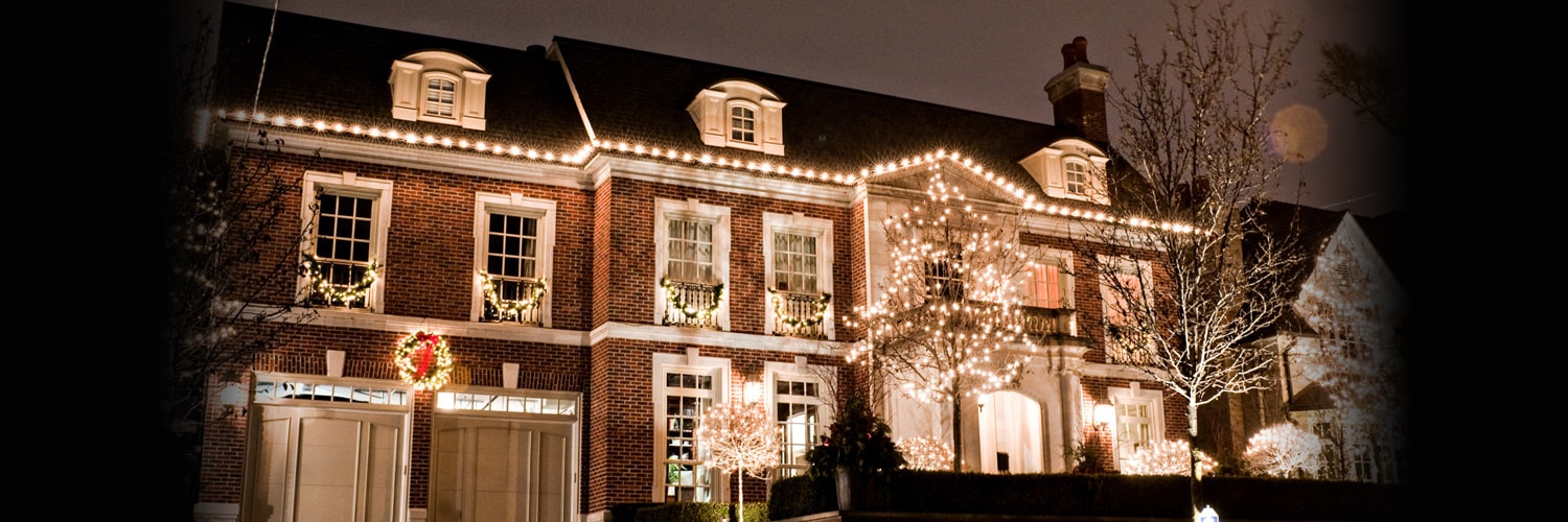 Toronto Outdoor LED Christmas Light Installation & Decoration Service