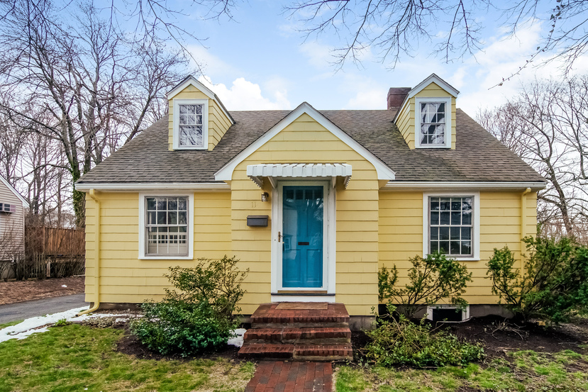 11 Chase Road, Waltham, MA 02452 Newton, Massachusetts Real Estate Realtor