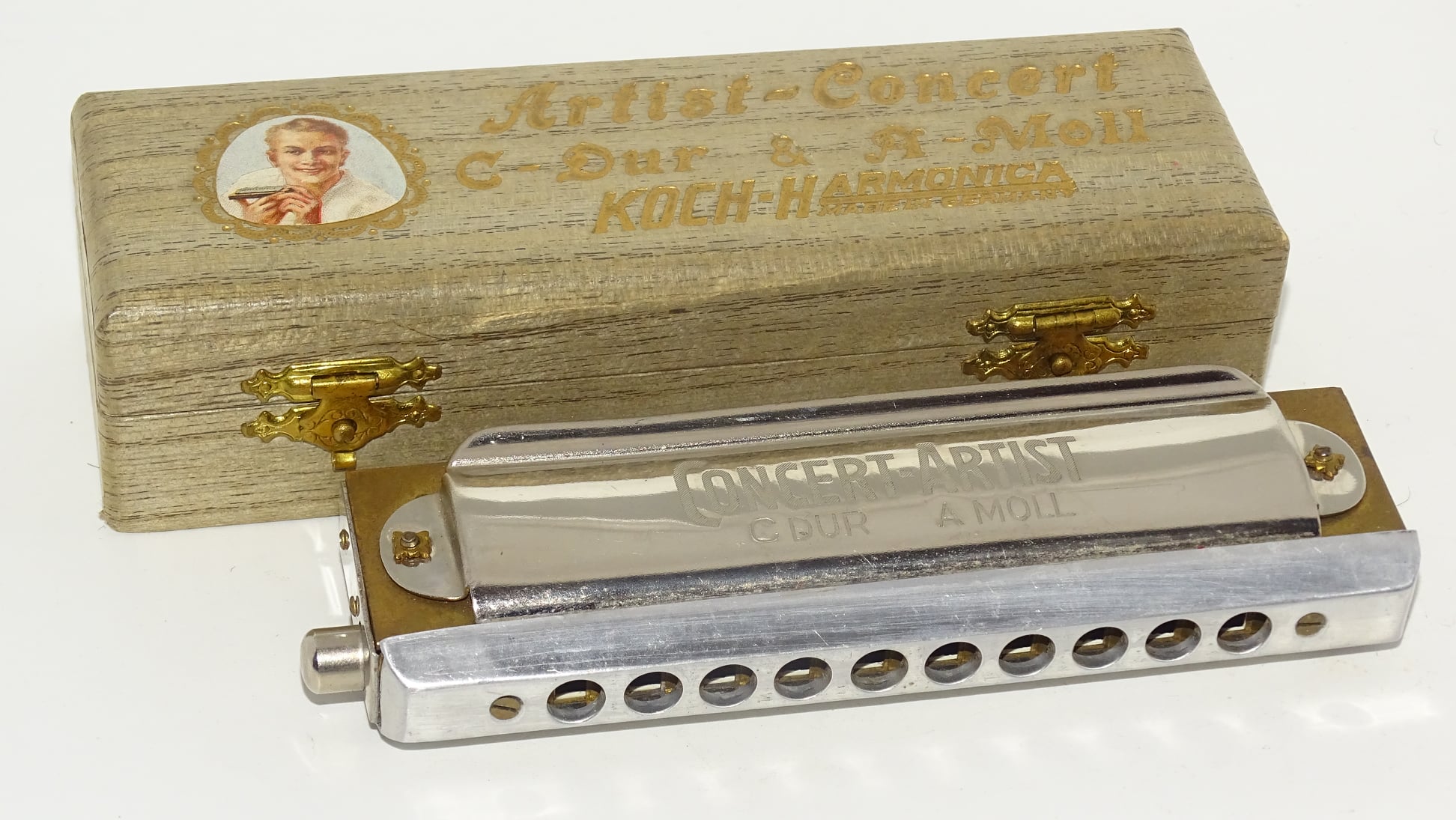 Koch Chromatic Chromatic Harmonica History
