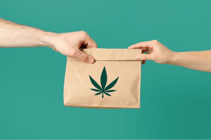 What Pelican Customers Need To Know About Tipping Weed Delivery Drivers