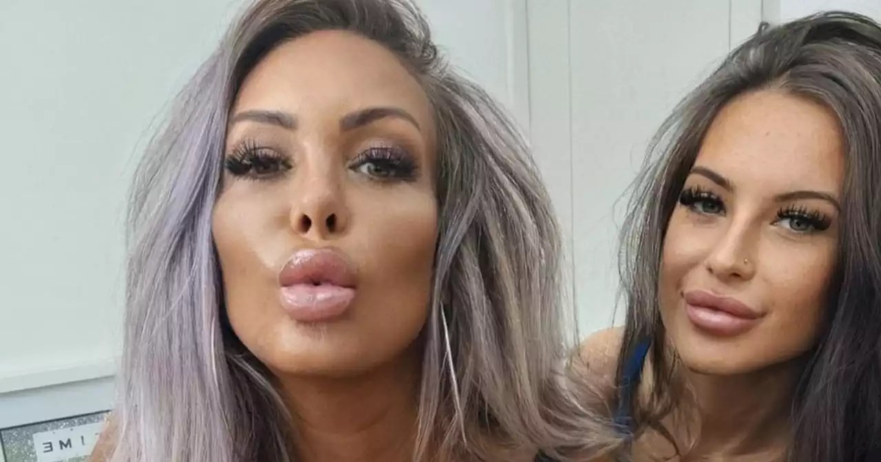 Mamma e figlia star di Onlyfans: "Corteggiate da un famoso pugile"