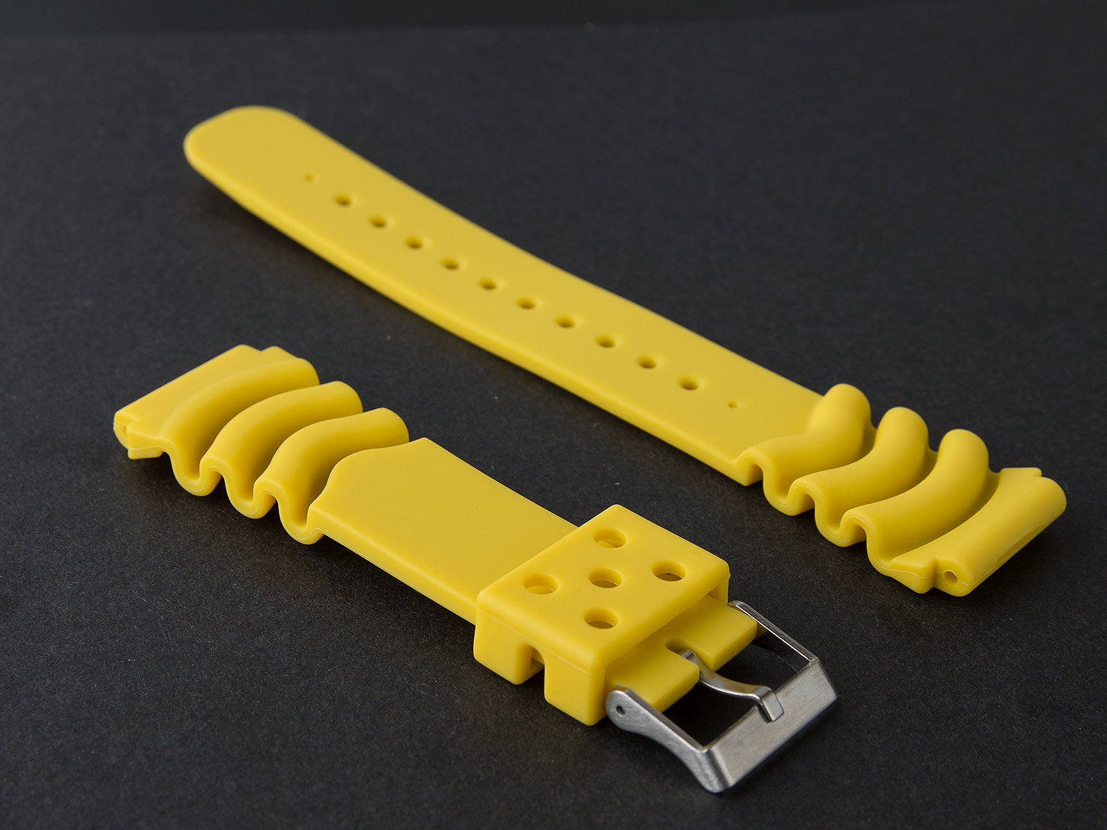 Yellow Polyurathane Strap Rubber Wave Vent Divers Watch Strap 22mm Band