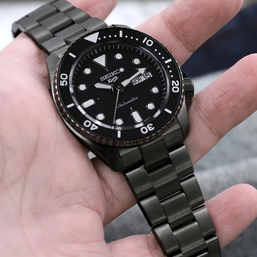 SEIKO 5 SRPD65K1 Chronospride