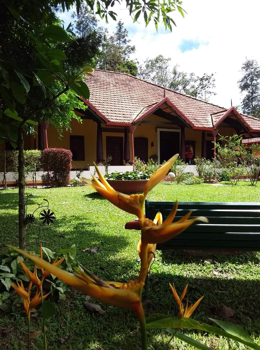 Silver Brook Estate Home Stays Association