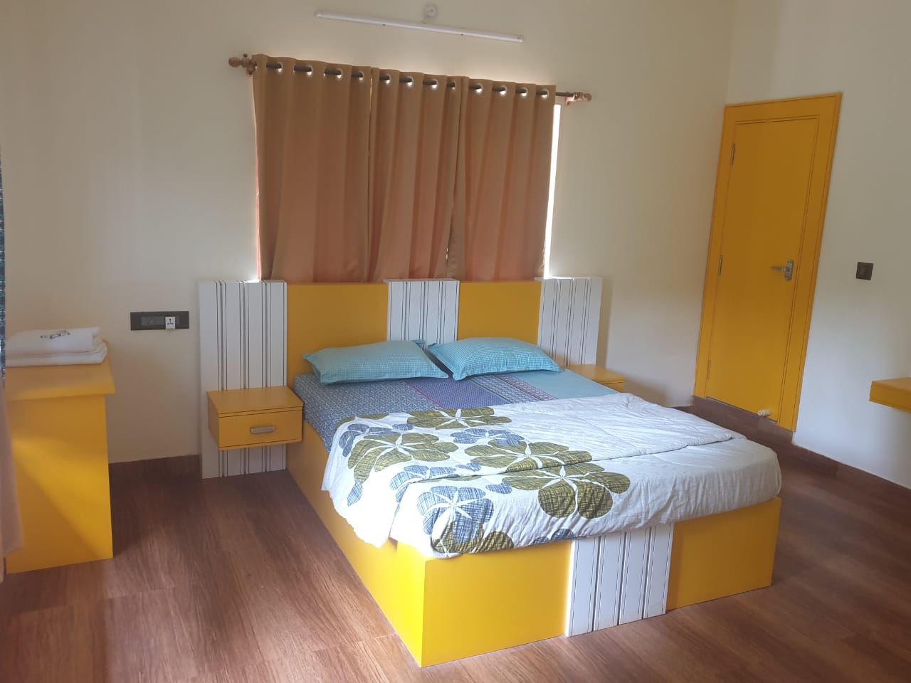 Tropical Blooms Home Stays Association