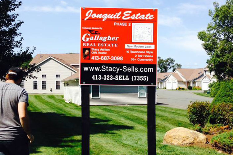 Chuck's Signs Real Estate Signs