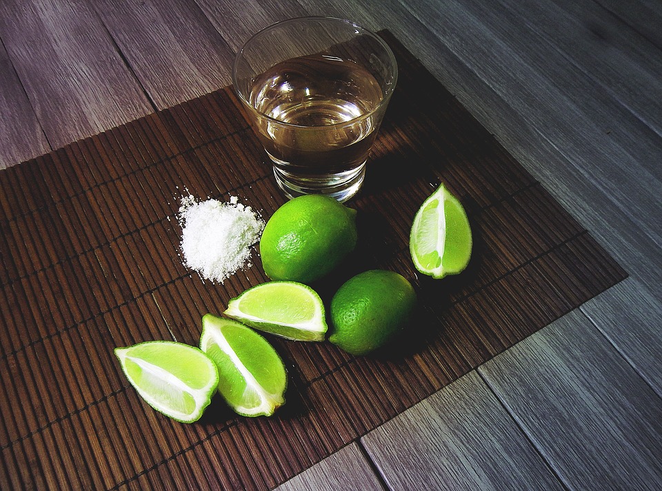 What’s the Difference Between Gold and Silver Tequila?