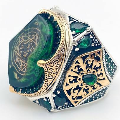 Attack on Titan - The Magical Ring — CHYOA