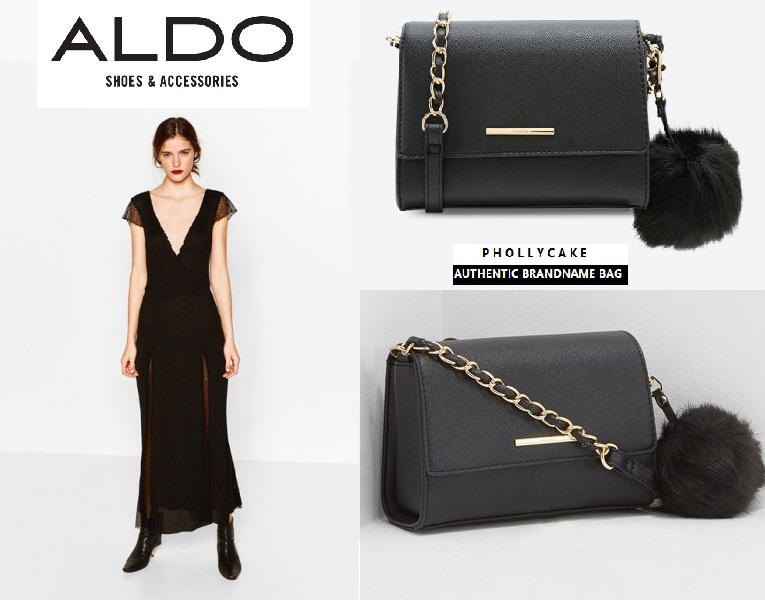 กระเป๋าสะพาย Aldo Astoewiel Crossbody Bag Neutral with Pom Pom กระเป๋า