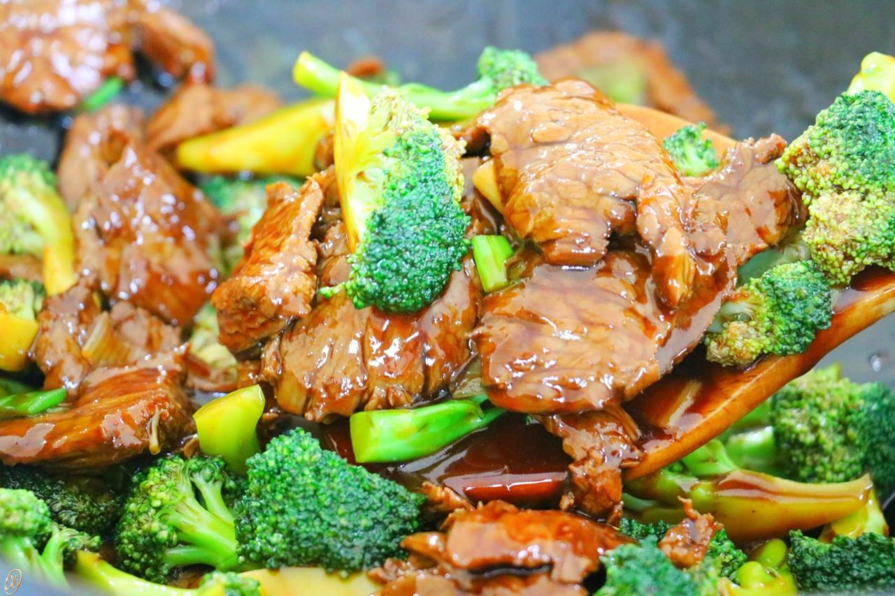 CiCi Li The Perfect Stir Fry Beef and Broccoli Recipe