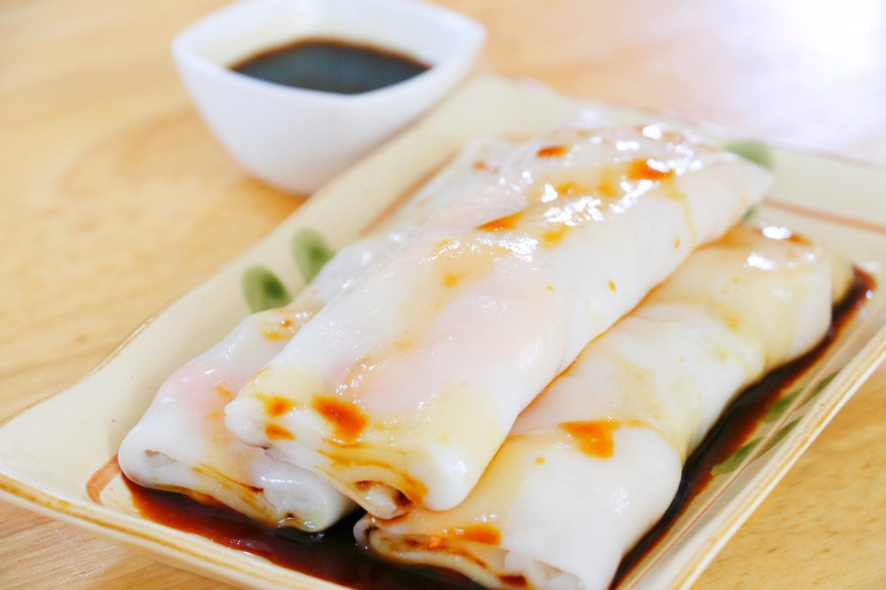 CiCi Li Shrimp Cheung Fun (Steamed Rice Noodle Rolls Dim Sum Recipe)