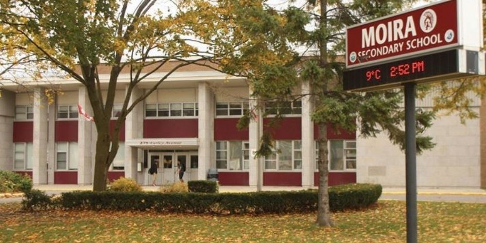 Moira Secondary School, Año Escolar en Ontario Cidi