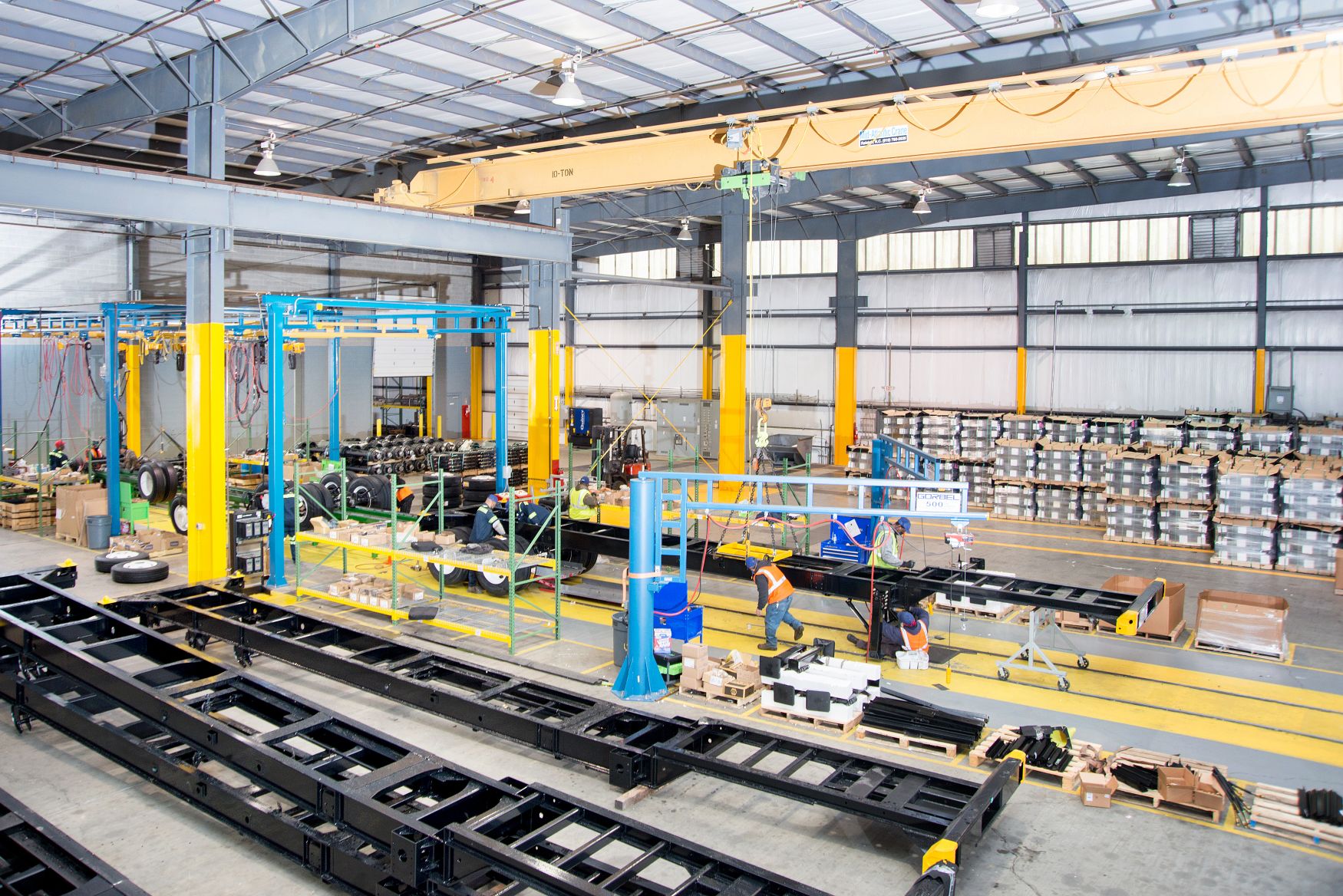 Pioneer 40-53' Extendable Tridem Container Chassis | CIE Manufacturing