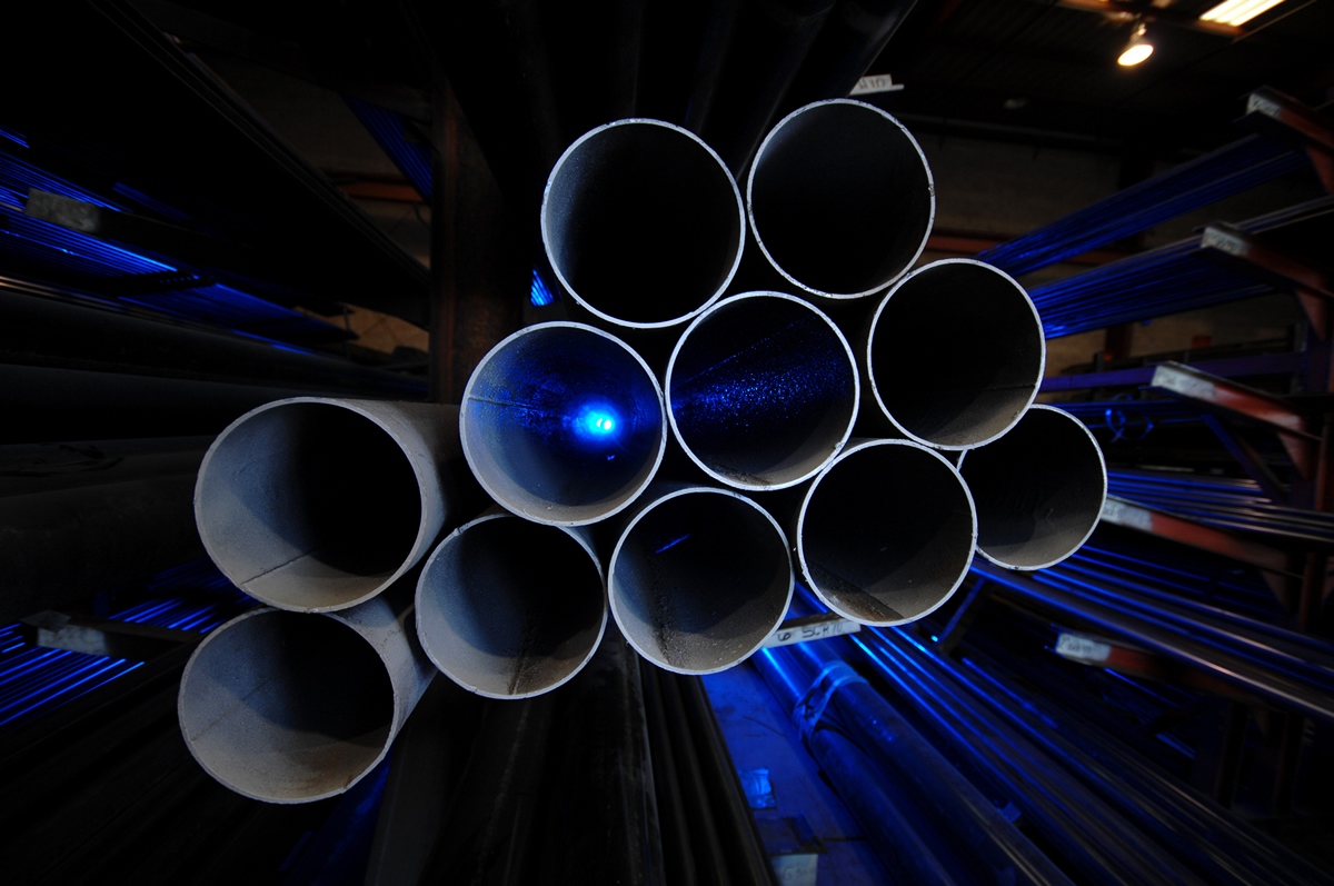 carbon steel pipe distributor Cierra Pipe, Inc.