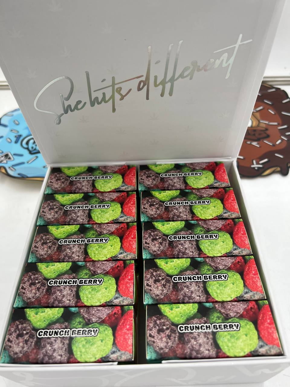 Cake she hits different Crunch Berry [Indica] Cigarette Rolling Stock