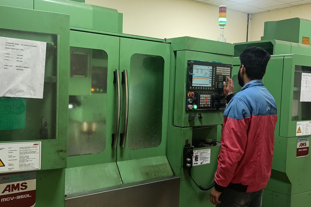 Tool Room & CNC Production Shop Machines Central Institute of Hand