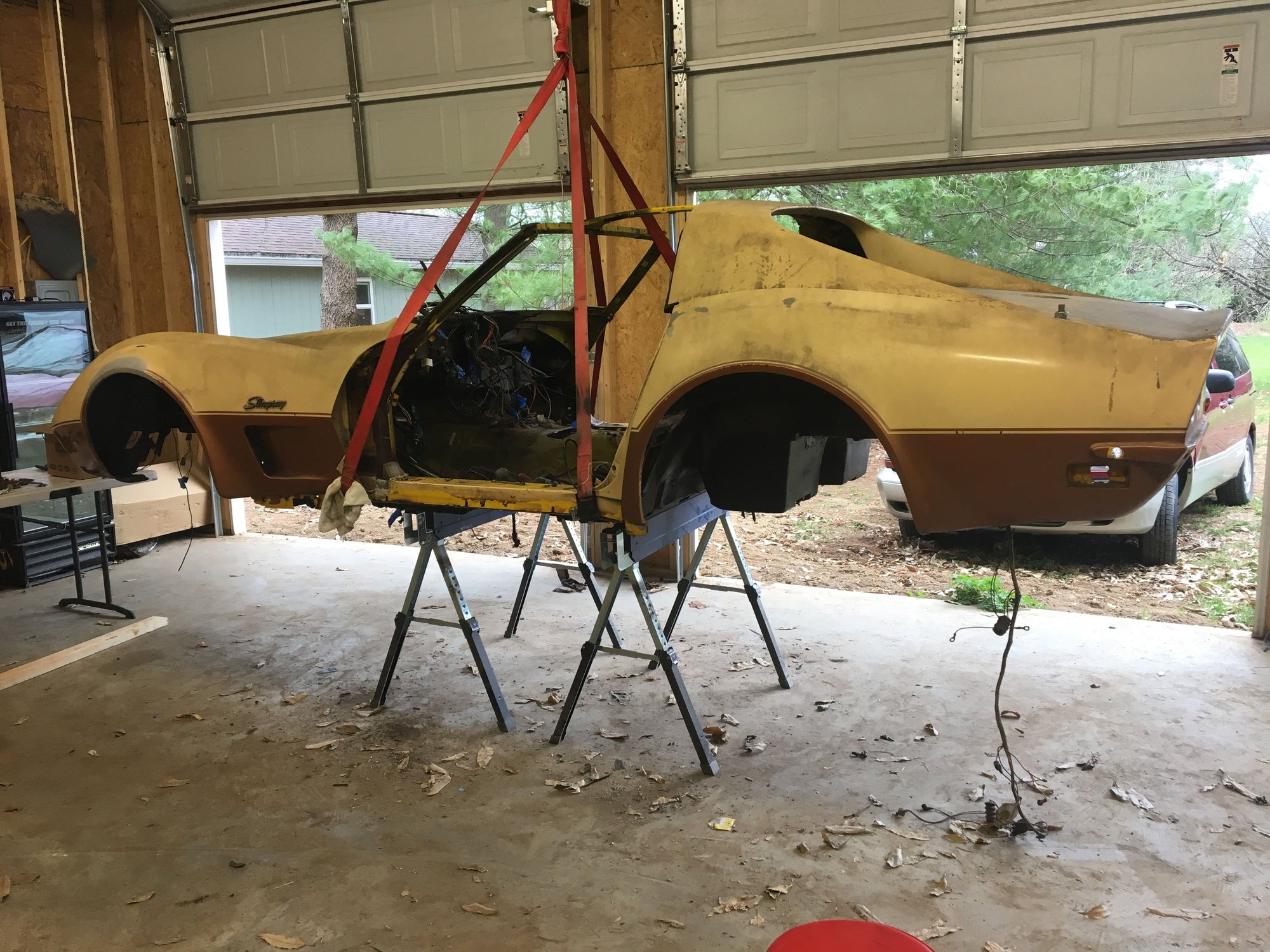 Supporting the body while working the birdcage CorvetteForum