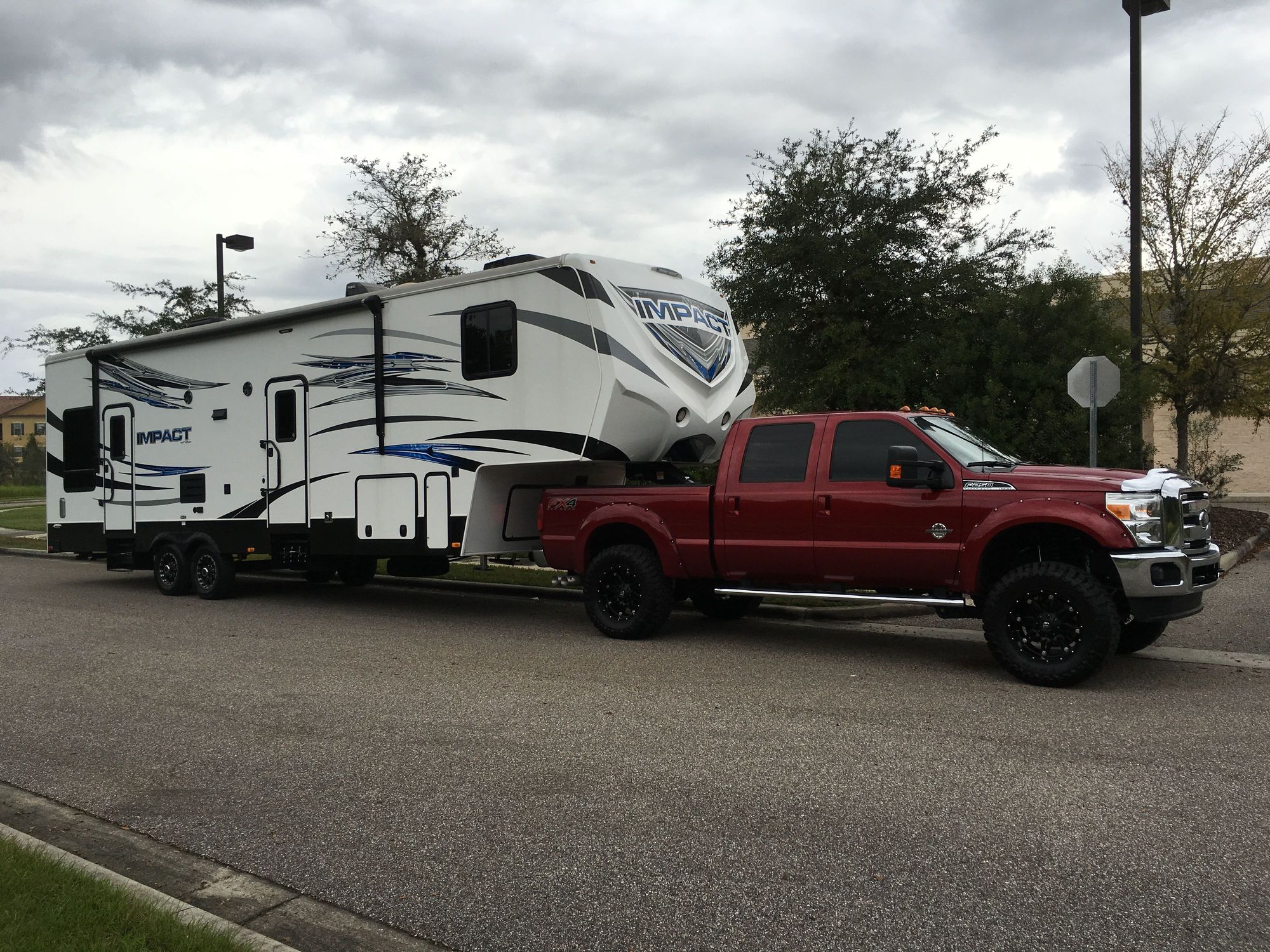 lifted truck and a 5th wheel Page 2 Ford Truck Enthusiasts Forums