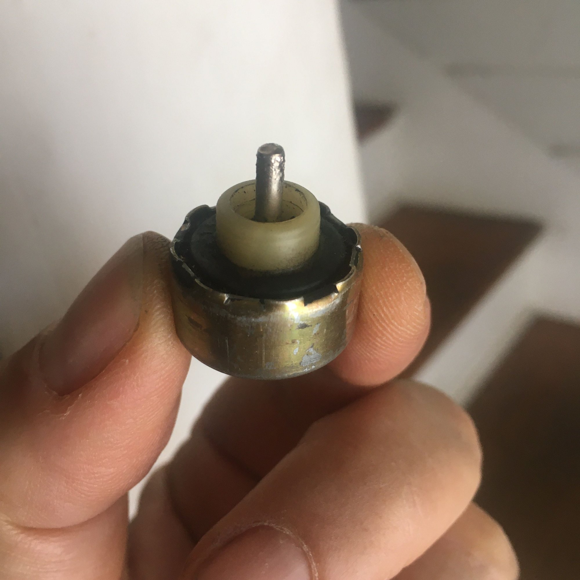 Super Heat Switch on R4 Compressor