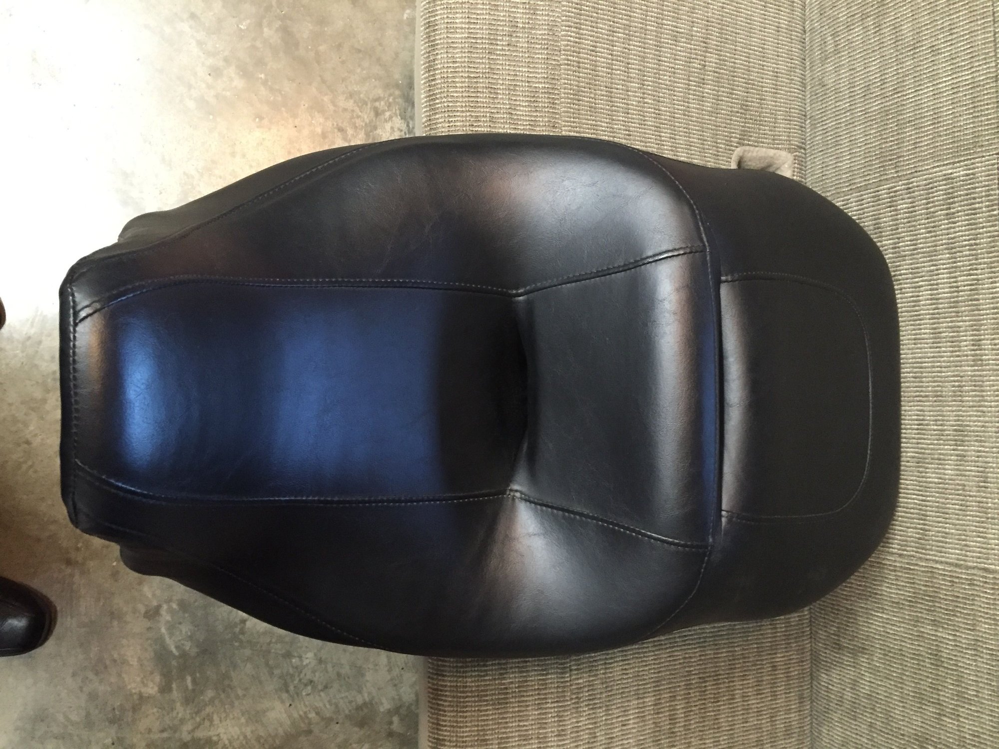 Stock 2013 Ultra Classic seat Harley Davidson Forums