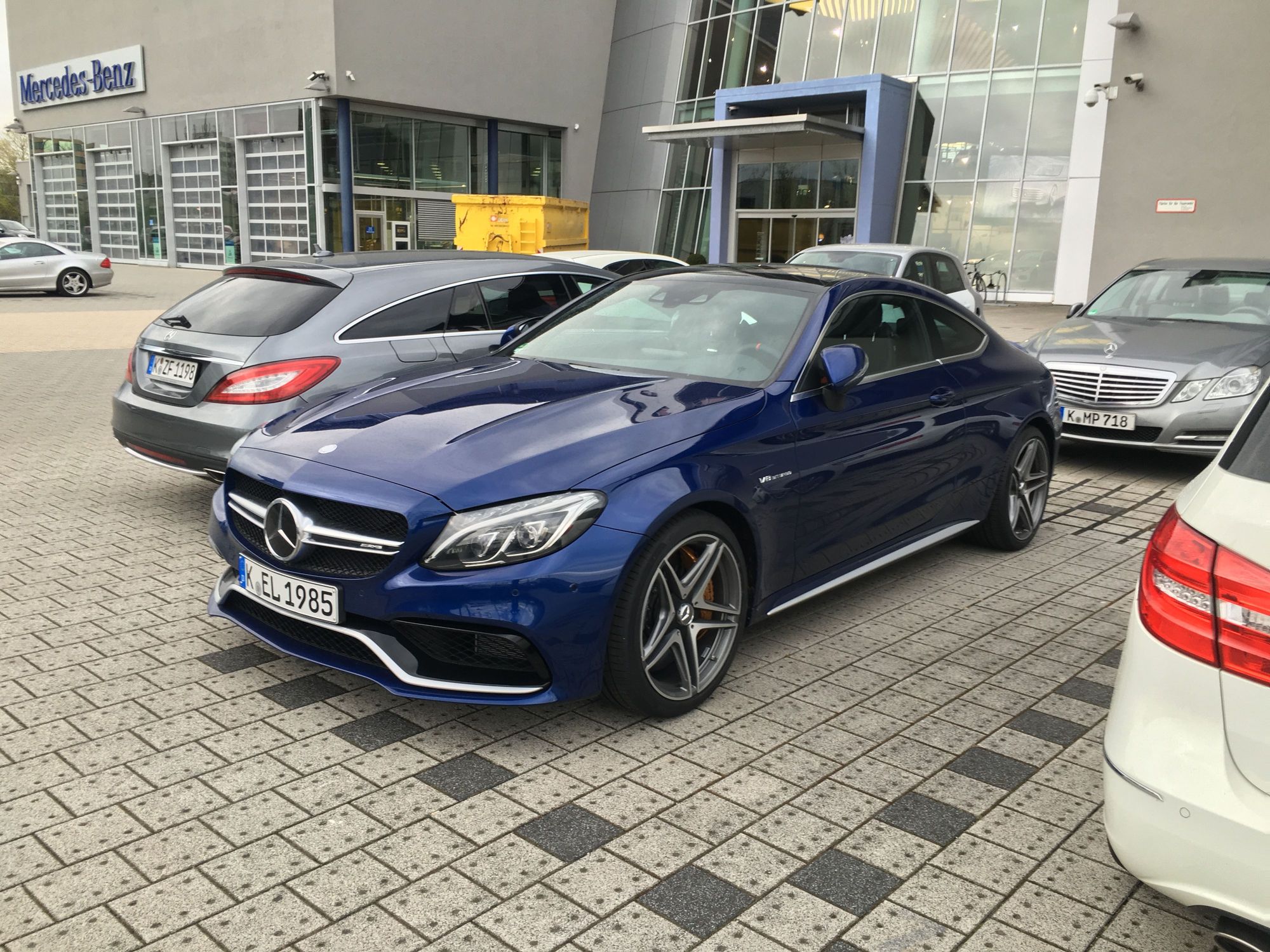 AMG C63/C63S Brilliant Blue Thread Forums