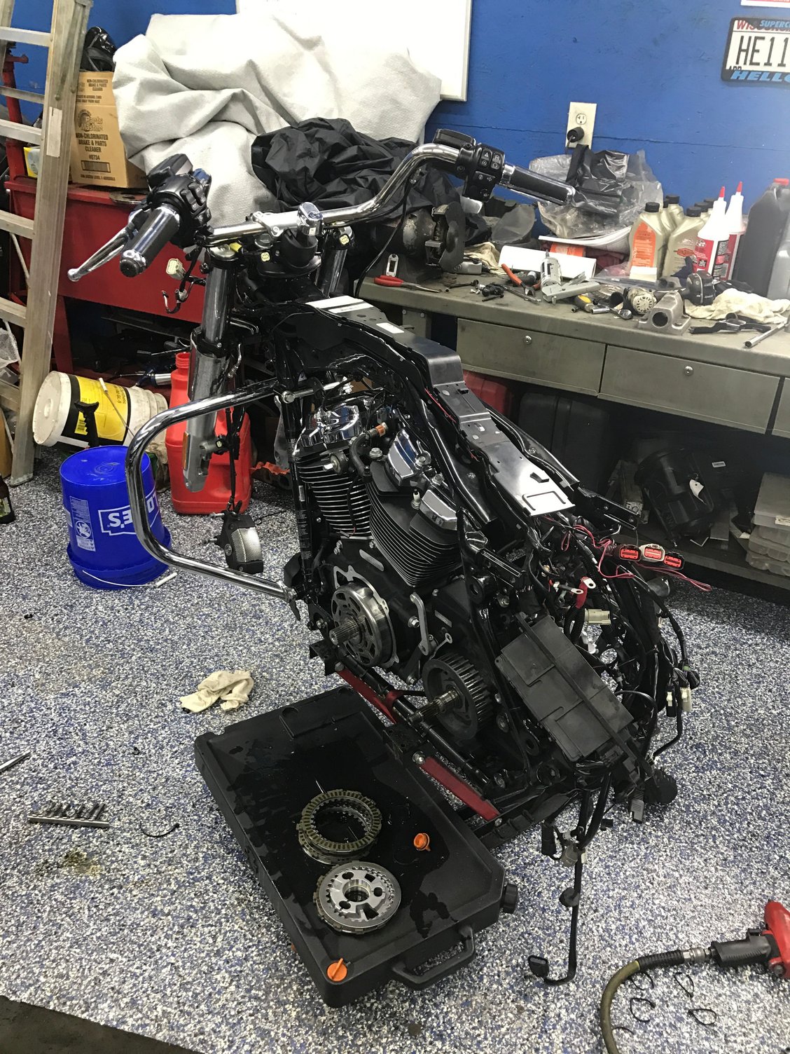 Do not shop at Hals HD in New Berlin WI. Page 11 Harley Davidson Forums