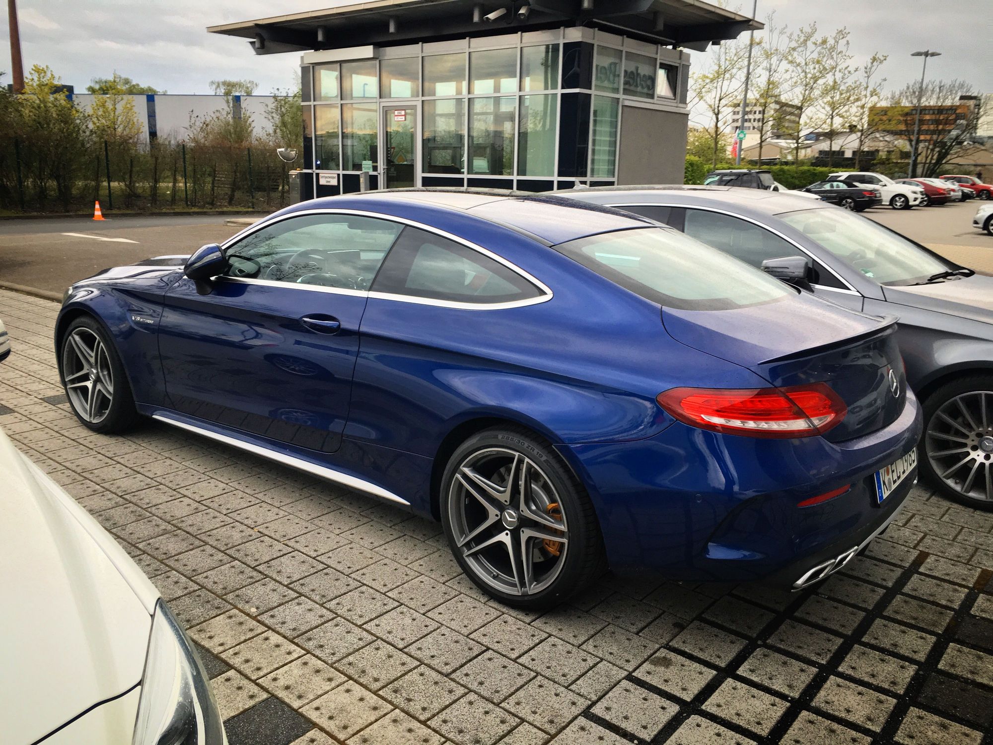 AMG C63/C63S Brilliant Blue Thread Forums
