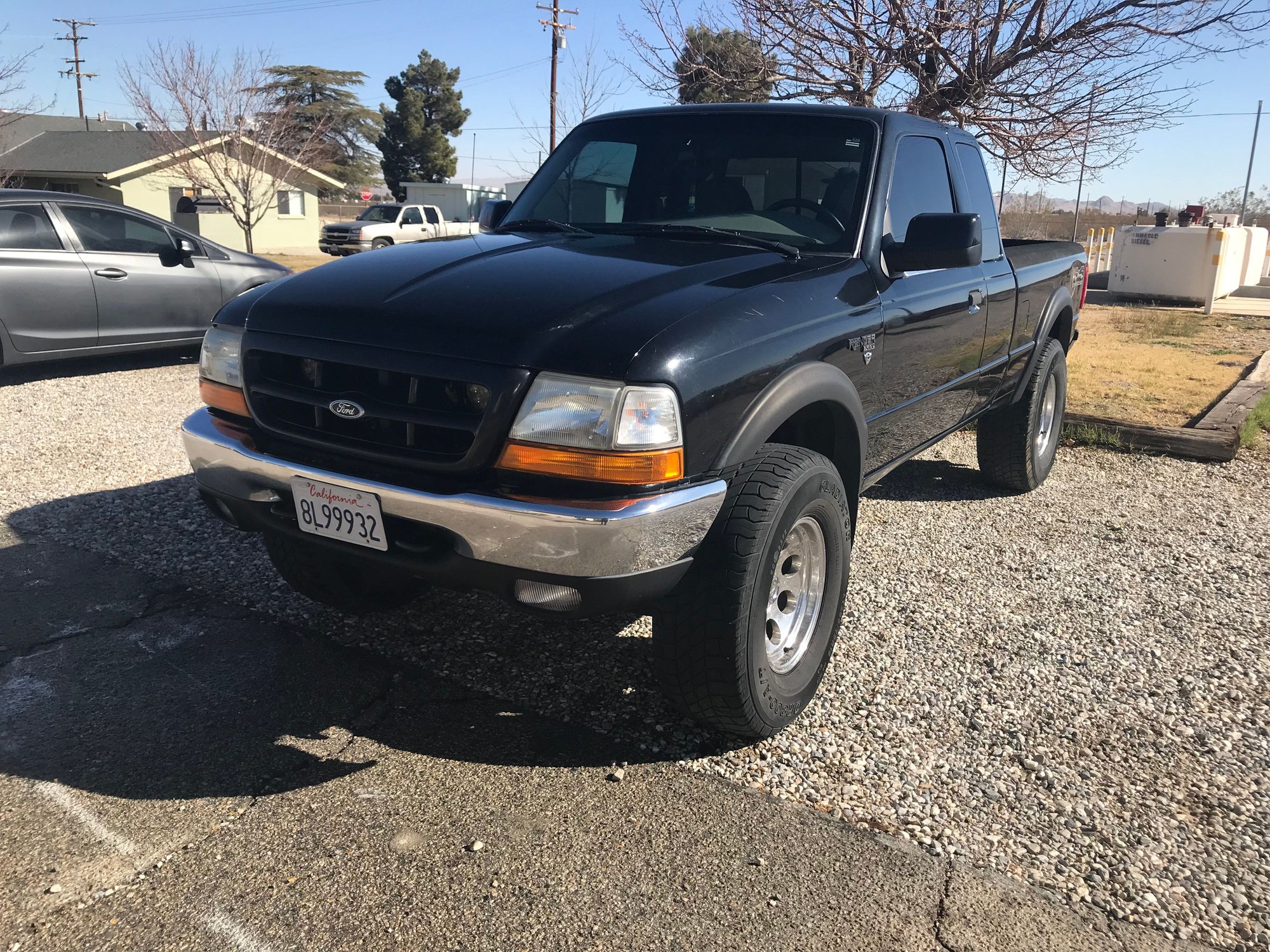 Checking Interest 2000 Ford Ranger XLT 4.0l Automatic RangerForums