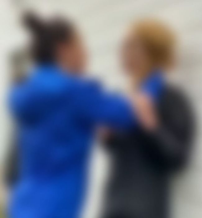 Bonaventure Une femme défend sa fille et pourrait faire face à la