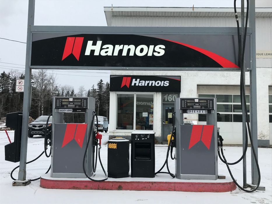 Harnois Énergies s’affiche à la stationservice Le 160 de RivièreBleue