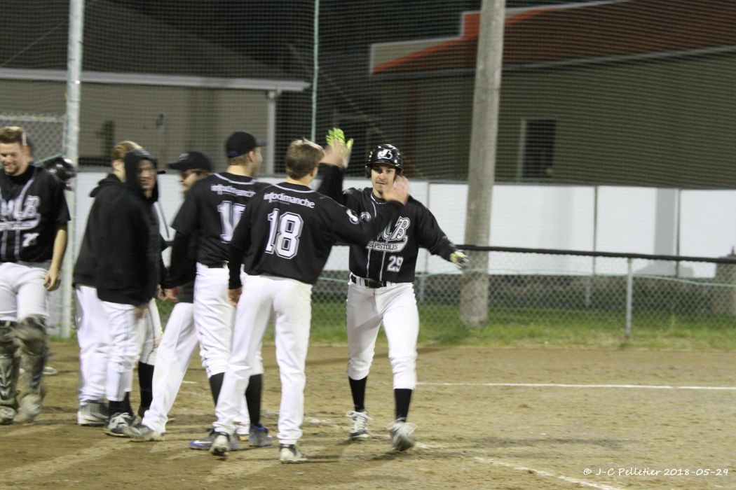 Le Construction Michaël Bérubé toujours invaincu TVA CIMT CHAU