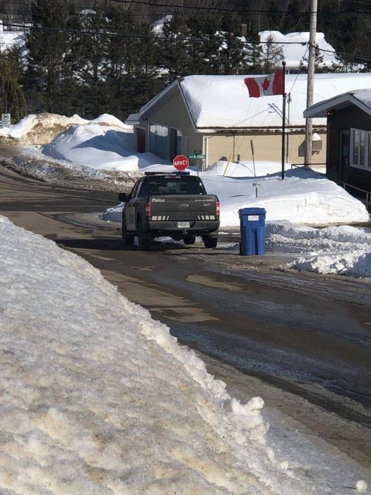 Introduction par effraction au bureau de poste de SaintElzéar TVA