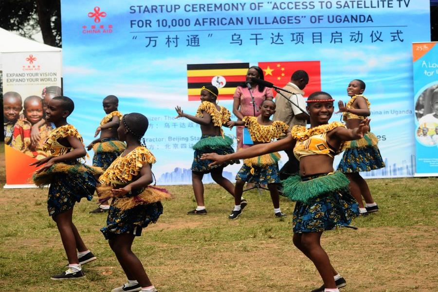 Aiuti cinesi all’Africa arriva la TV satellitare in Uganda Cina in Italia