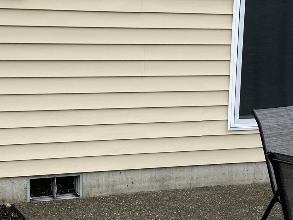 Siding Repair Project. Exterior Vinyl Siding by Cinch Builder Seattle WA