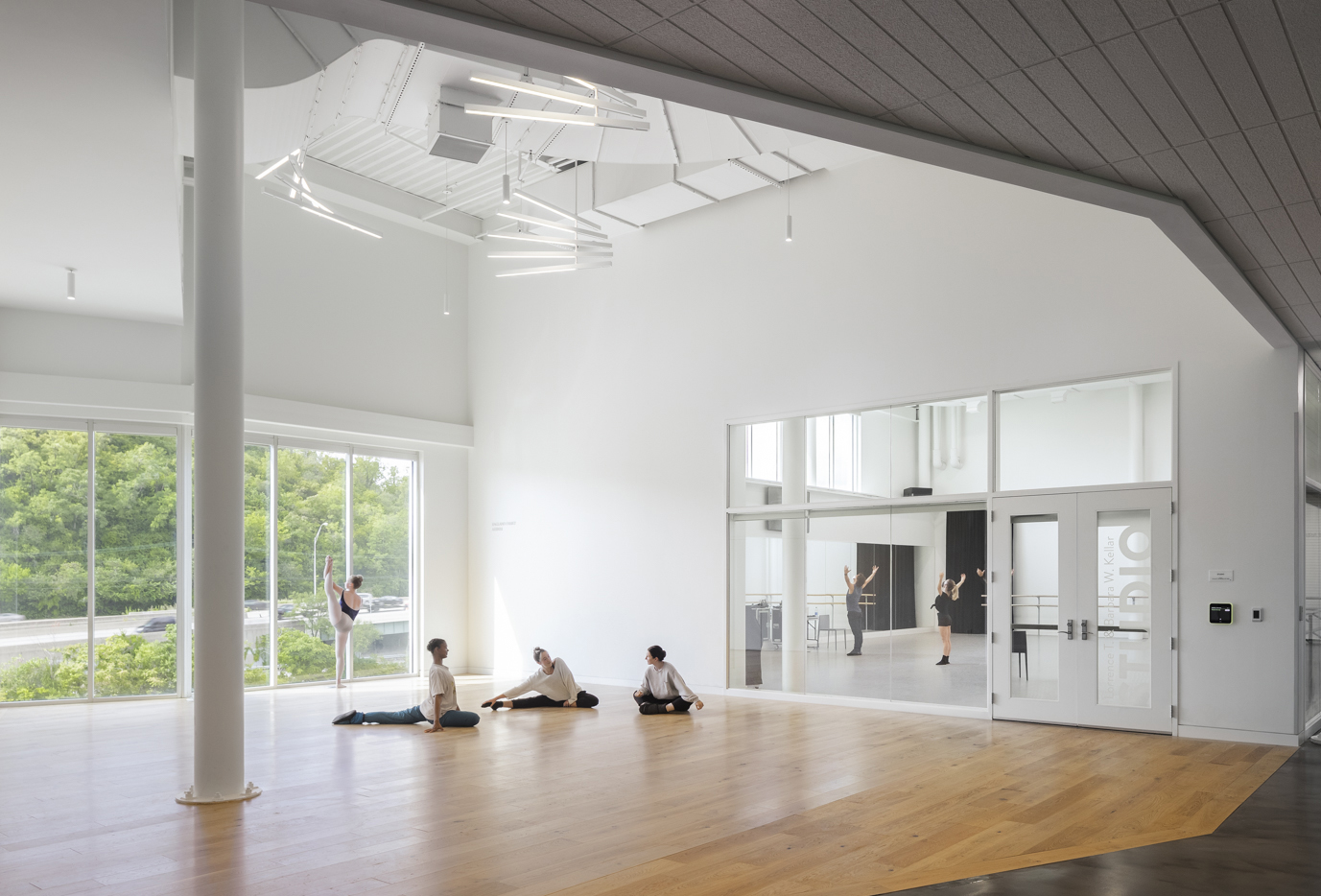 Cincinnati Ballet, Margaret and Michael Valentine Center for Dance