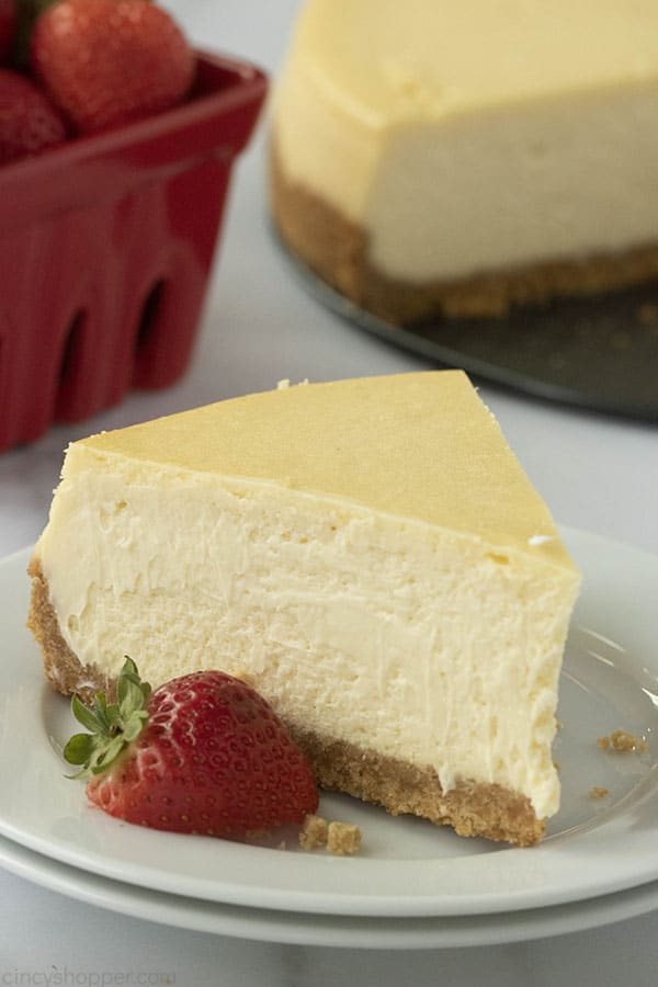 Homemade Cheesecake (New York Style)