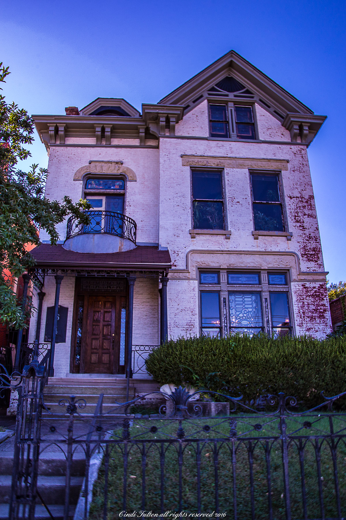 Architectural Salvage 618 E. Broadway Louisville, Kentucky