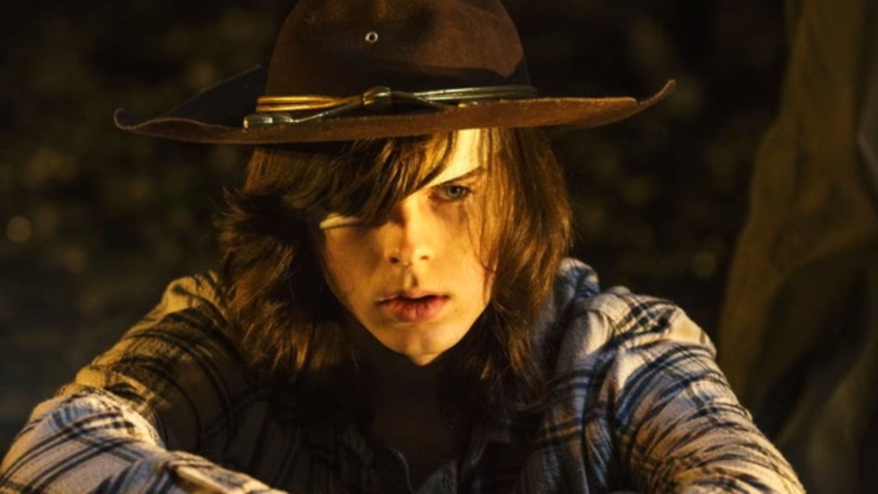 Does Carl Grimes Die In The Walking Dead?