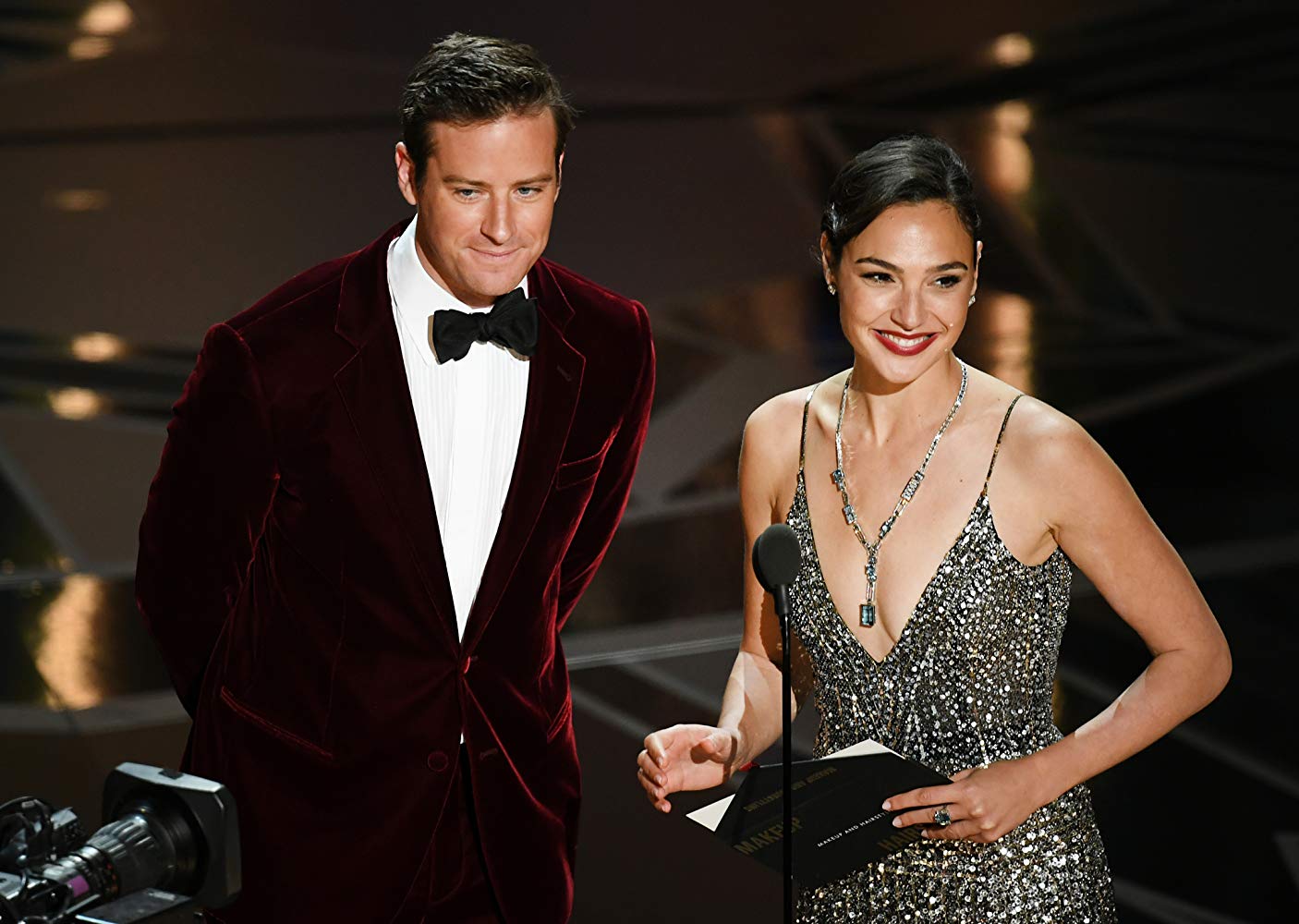 Gal Gadot e Armie Hammer juntos em "Death on the Nile" Cinema