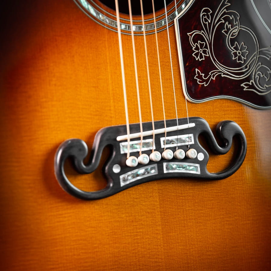 CIN GUITARS ร้านกีต้าร์โปร่งคุณภาพอันดับหนึ่ง ผู้นำเข้าและจัดจำหน่าย